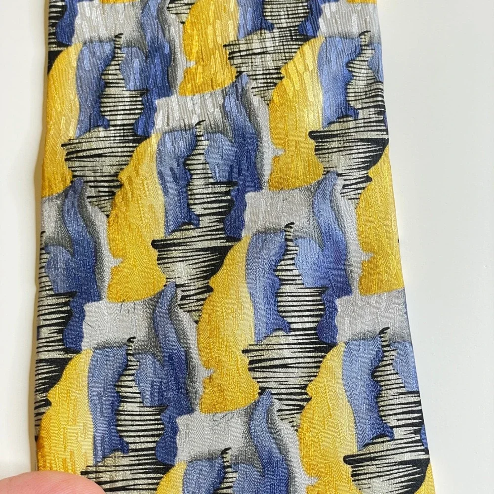 Cocktail Collection Vintage Wine Necktie Mens Blue Yellow Silk Abstract Mod Work